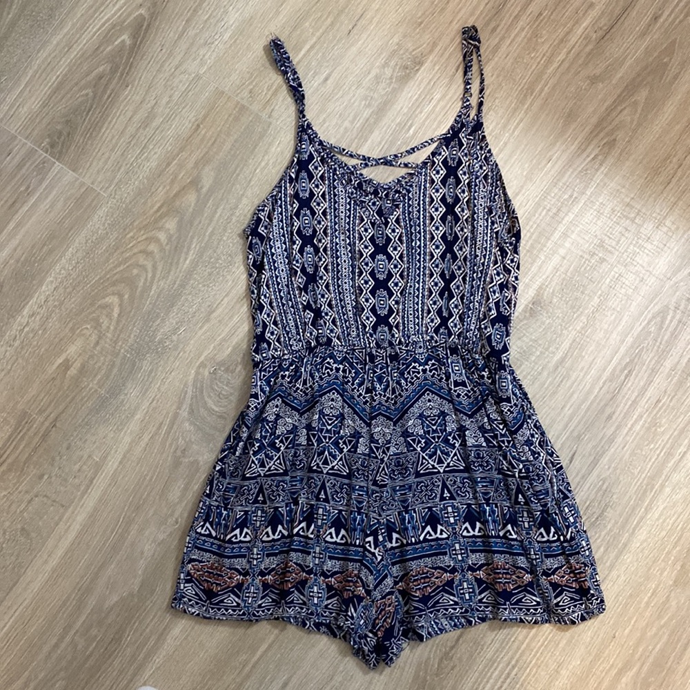 Romper - Picture 2 of 2